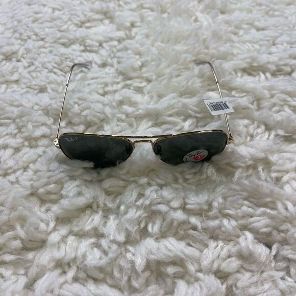 Ray Ban Classic Aviator Black & Gold Sunglasses - Picture 5 of 9